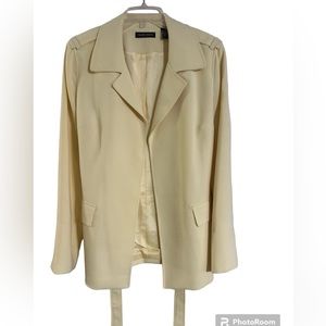 NWT Valerie Stevens Blazer size 10